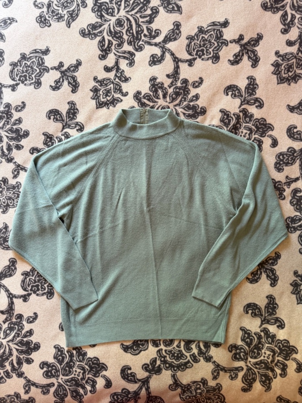 Men's Lightweight Mock Neck Sweater - Sage Green